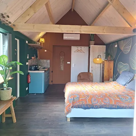 De Gouwe Tijd, Het Gouden Blad Bed & Breakfast *
